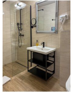 Bathroom at Hotel Piran in Piran