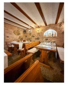 Inside Pod Voltum in Motovun