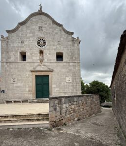 Exploring Brač