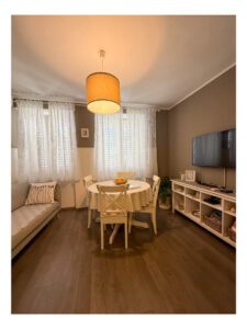 Cosy Apartment in Heart of the Town