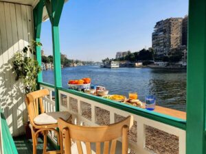 The deck of Houseboat 65