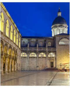 Night time at the Cathedral of the Assumption of the Virgin Mary